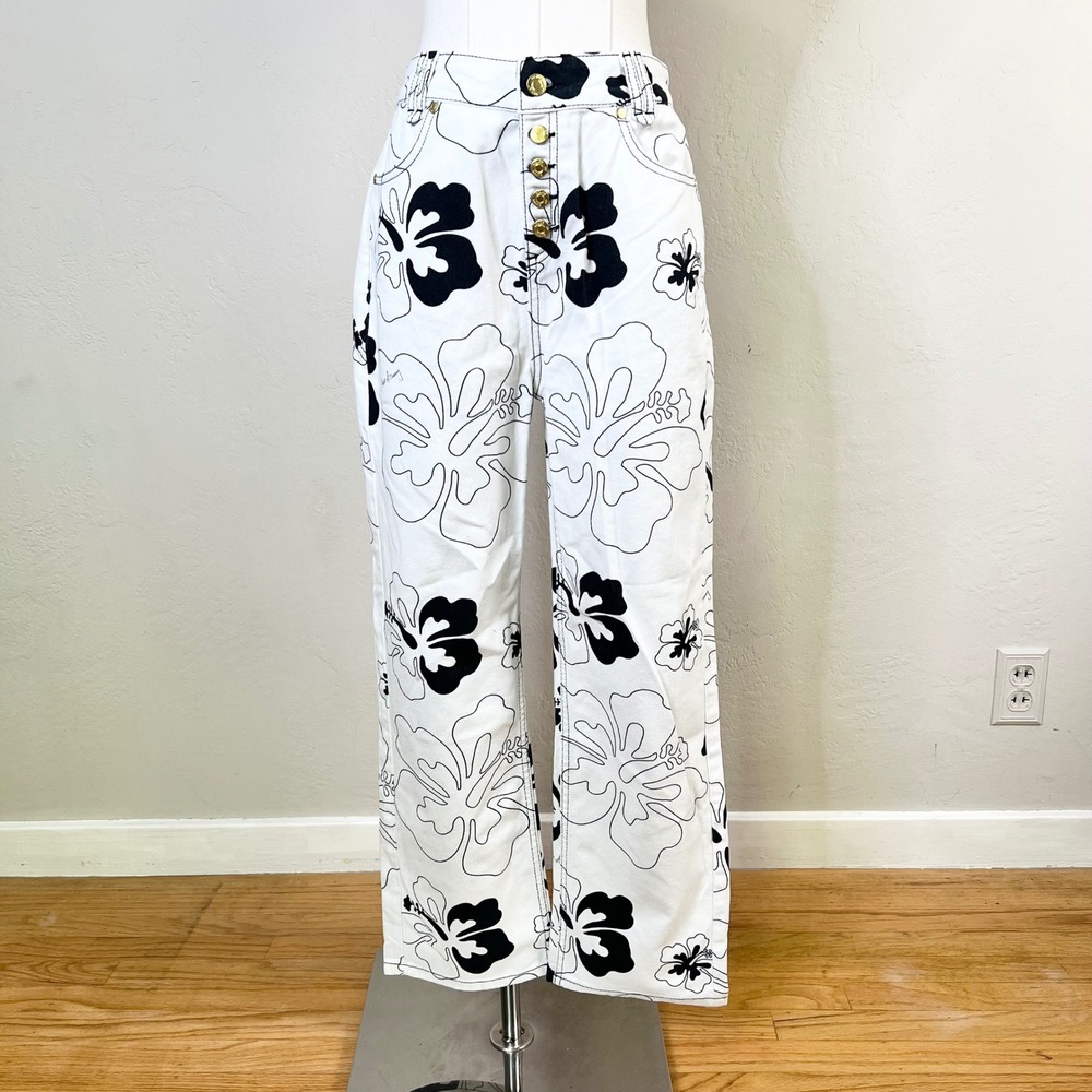 House of Sunny Pants Jeans Hibiscus Jessie Size 4 White Black Floral Denim NEW